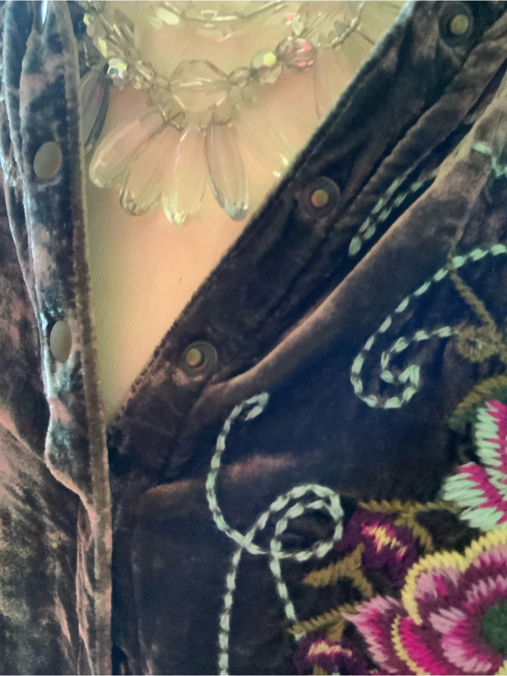 J.Jill Olive Silk Blend Velvet Snap Button-Front Floral Embroidered Shirt - Picture 4 of 8